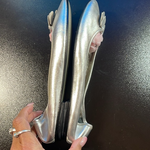 Via Spiga Leather Flats with Flower Detailing Bright Gold OR Sparkling Silver - Picture 10 of 16